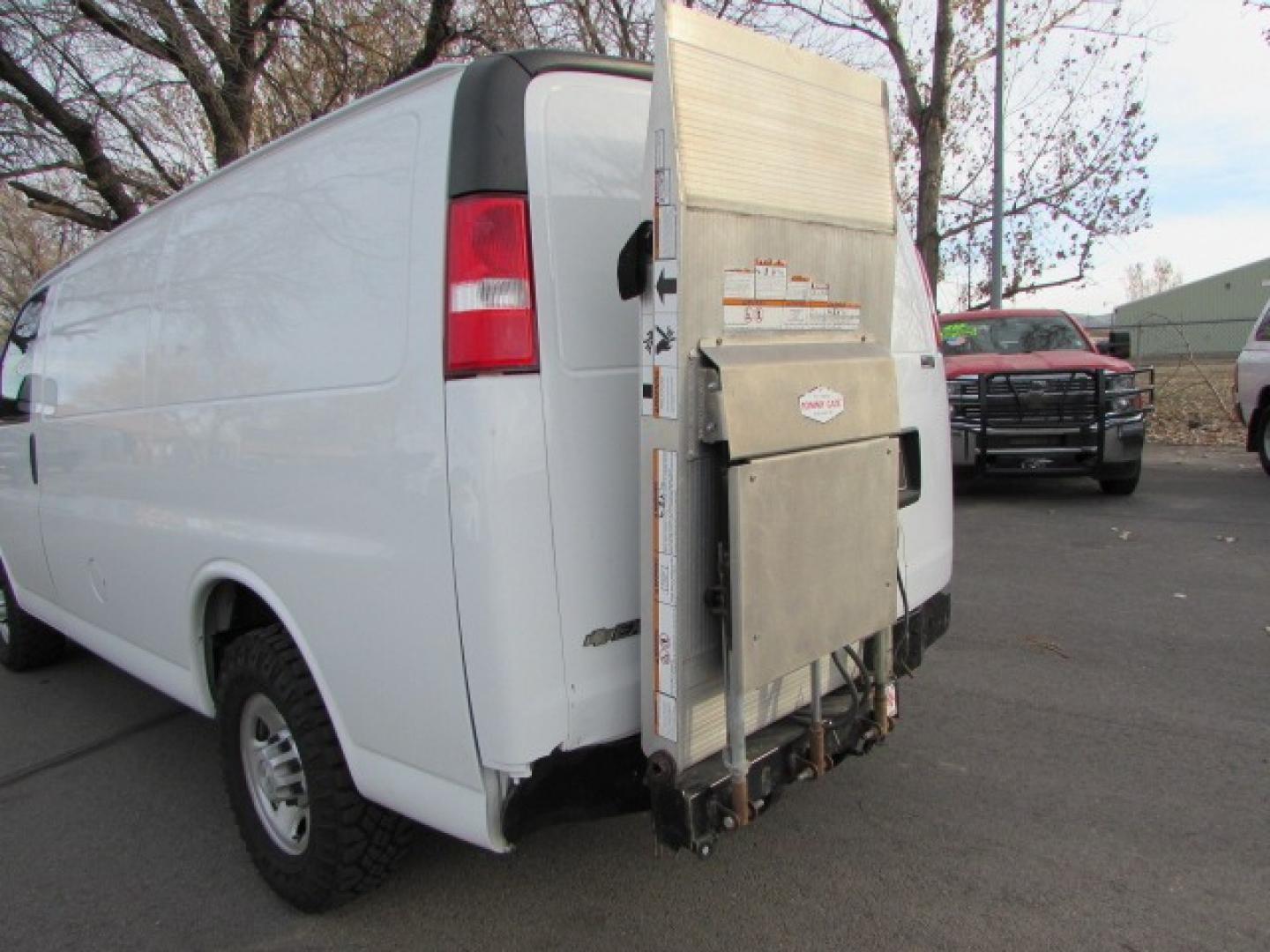 2018 White /Gray Chevrolet Express 2500 Cargo (1GCWGAFP6J1) with an 4.3L V6 engine, 8A transmission, located at 4562 State Avenue, Billings, MT, 59101, (406) 896-9833, 45.769516, -108.526772 - Photo#2